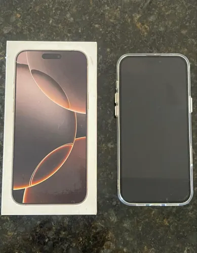iPhone 16 Pro Max - 256GB - Titânio Deserto