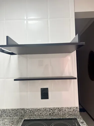 Nicho e prateleira para microondas/airfryer/impressora