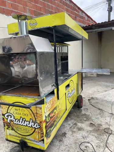 VENDE-SE CARRINHO DE LANCHES COMPLETO