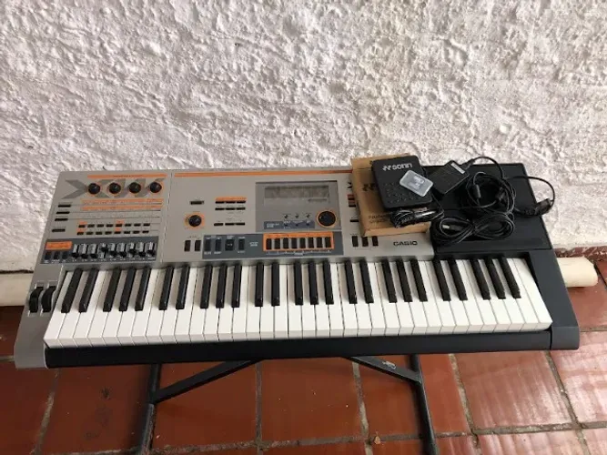 Teclado Sintetizador XW-P1 Casio parcelo no Olxpay/ML avalio troca