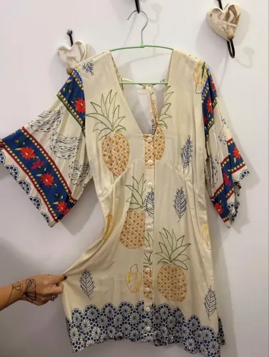 Vestido estampado abacaxi Peahi G