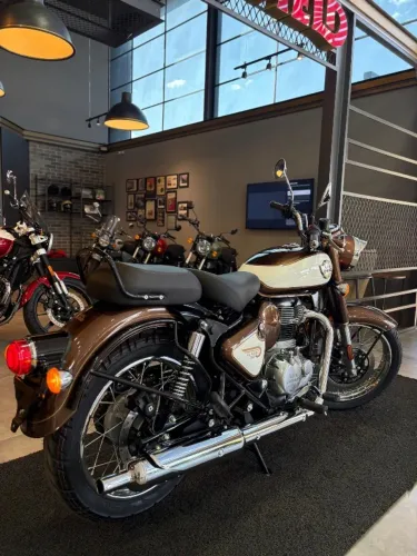 GABRIEL - Royal Enfield Classic 350 Medallion Bronze 0 km | De R$ 24.990 por R$ 23.990