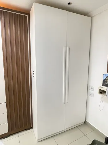 Armário Roupeiro e Sapateira 10 prateleiras + Cabideiro