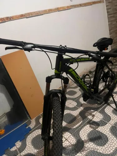 Bike Bicicleta Oggi Hacker HDS 2025, aro 29, quadro 19