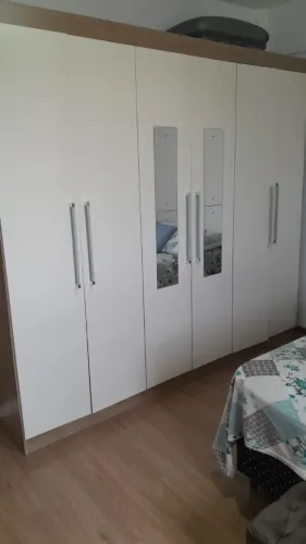 Roupeiro Casal