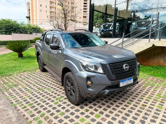 Nissan Frontier Attac.cd 4X4 2.3 Bi-TB Die. AUT 2025