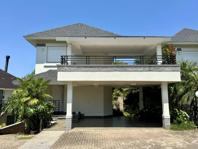 Casa em Condomínio com 3 Dormitorio(s) localizado(a) no bairro Rondônia em NOVO HAMBURGO /