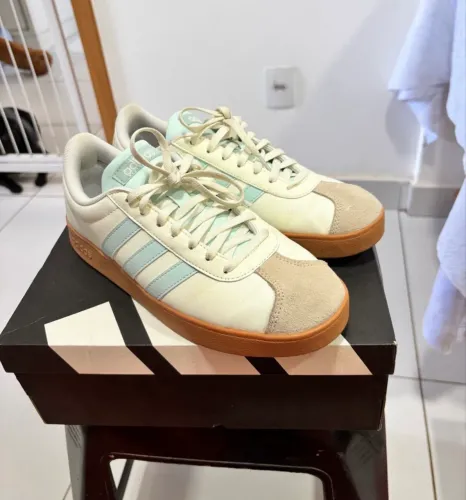 Tênis adidas VL court base 38