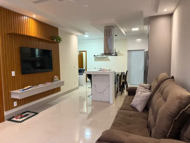 Vendo apartamento no Santa Lúcia