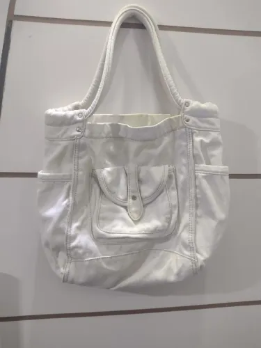Bolsa Aeropostale bege com avaria 