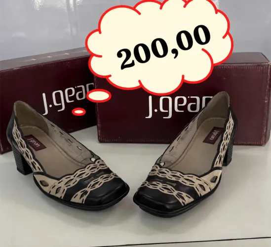 Sapato J Gean em couro legítimo