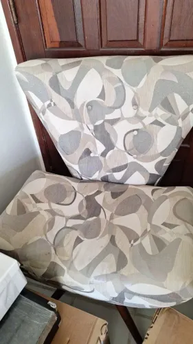Poltrona Decorativa - R$ 150 cada ou 2 por R$ 300