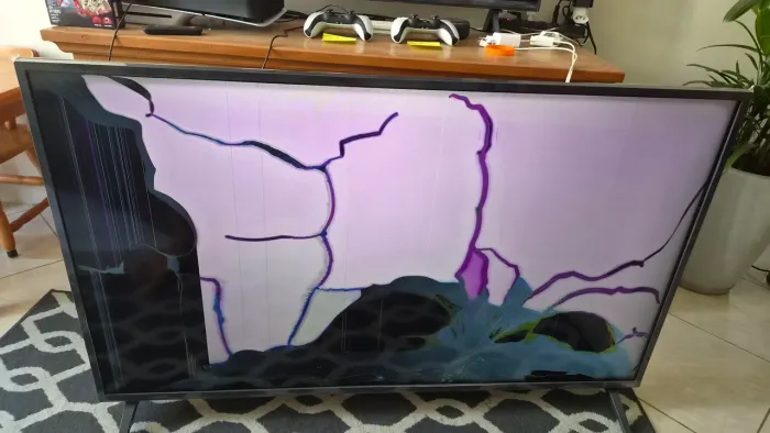 SmarTV LG Tela 50 Pol - Tela Quebrada