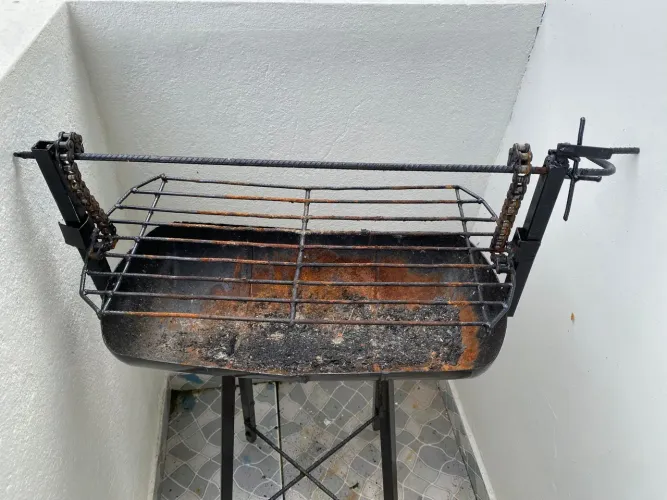 Churrasqueira compacta