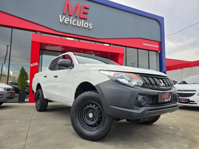 Mitsubishi L200 Triton Sport GLS 2.4 CD Diesel Aut. 2021