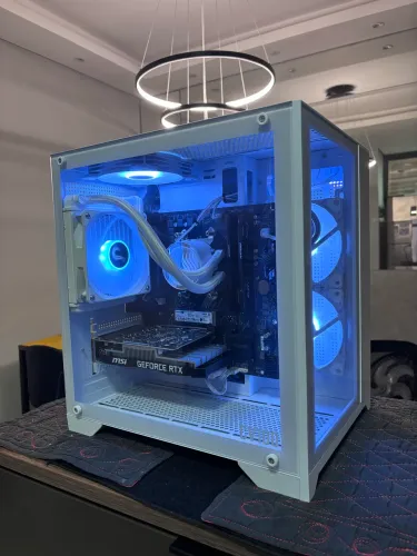 Pc gamer white RTX 3050