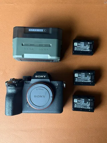 sony a7iv câmera full frame 4k