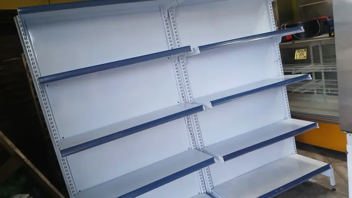Pratileira para comércio
