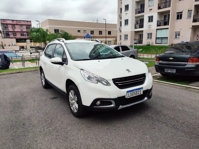 Peugeot 2008 Allure 1.6 Flex 16V 5P Aut. 2017