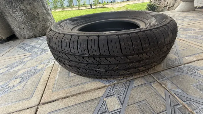 Pneu Aro 13