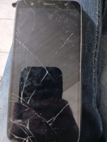 Celular para retirada de peças 