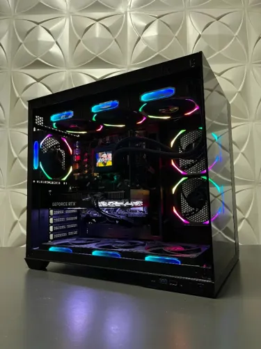 PC Gamer AMD Ryzen 5 7600X + RTX 5070 12GB - Loja Física Thunder - 36x boleto - Garantia