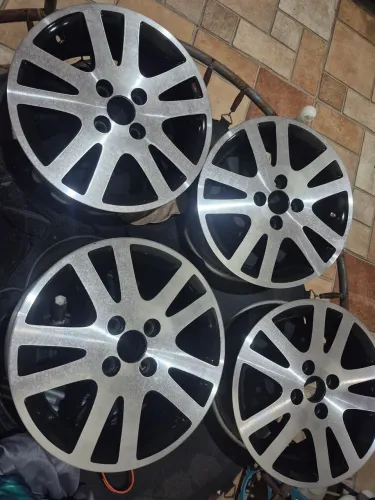Rodas 15