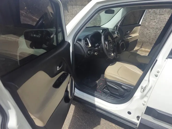 Jeep Renegade Sport 2.0 4X4 TB Diesel Aut. 2016