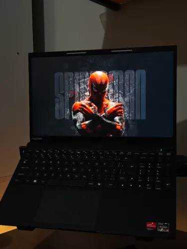 Notebook Ryzen 5 5500u 8gb de ram 256 de ssd