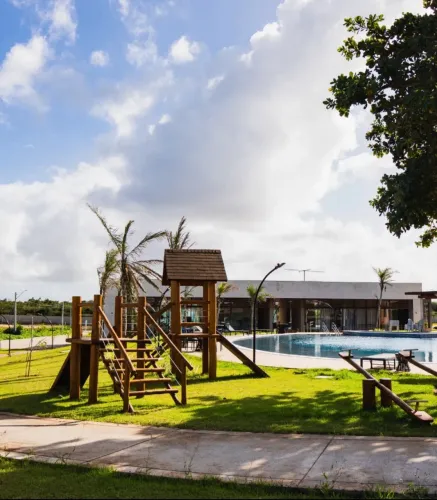 Lote em Condomínio Fechado - Vila do Alto (Coophab) - Entrada Facilitada