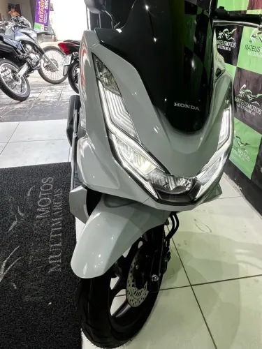 Vendo troco e financio pcx 2027