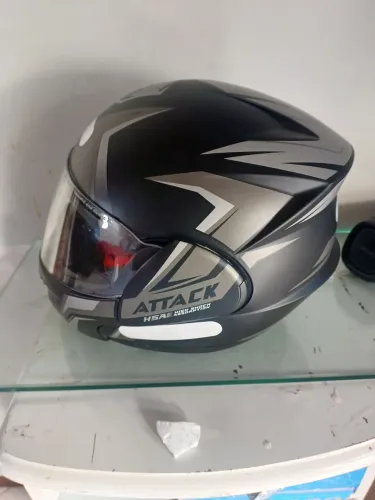 Capacete novo