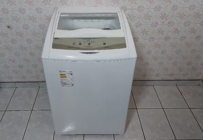Máquina de lavar roupa Brastemp 10kg Digital - Cesto inox -110v - ac. cartão