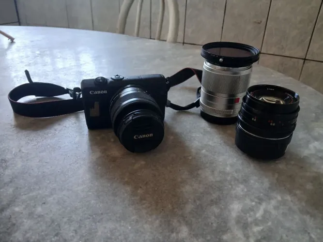 Kit fotografia Canon M200 e lente Viltrox 23mm