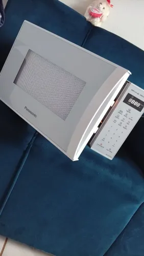 Vendo microondas Panasonic 21L novinho