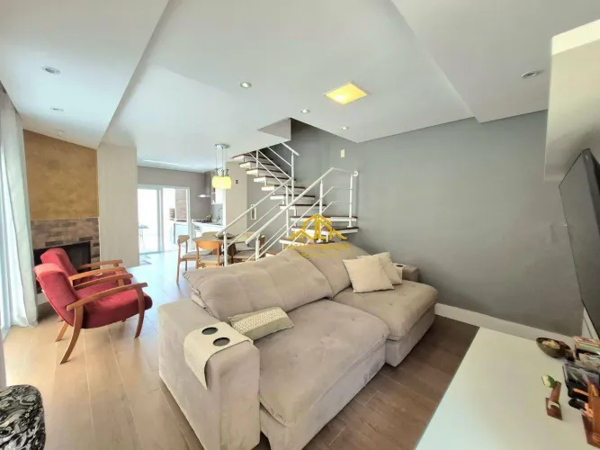 Casa com 3 quartos à venda, 105 m² por R$ 795.000 - Granja Viana - Cotia/SP