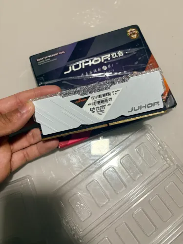 Memória ram 8gb 3600mhz com RGB Juhor 