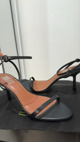 Sandália Santa Lolla 