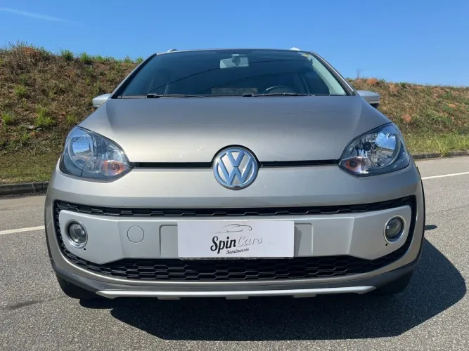 Volkswagen Up! Cross I Motion 1.0 T.flex 12V 5P 2017