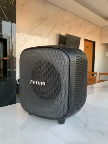Vendo caixa de som AIWA