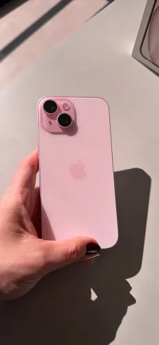 IPHONE 15 