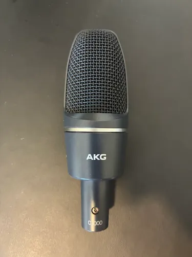 Microfone Condensador AKG C3000 com Shock Mount