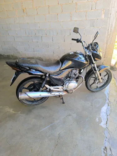 Titan EX 150