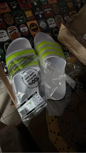 Chinelo adidas