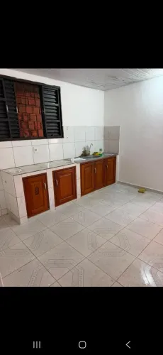 CID. NOVA- Cj. Osvaldo Frota vnd ótima cs 2qts. 1suite- sala- área de serv.-garg. 3 carros