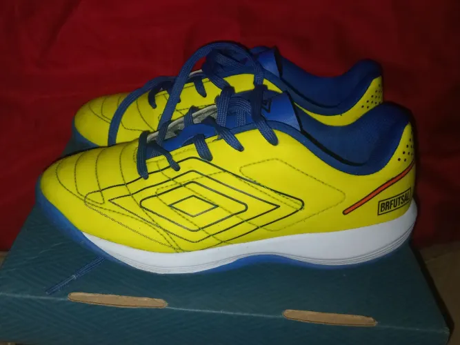 Chuteira Society infantil Umbro