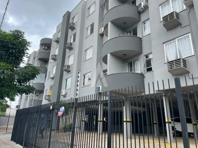 Apartamento com 2 quartos à venda no bairro Saguaçu em Joinville-SC por R$ 380.000,00.