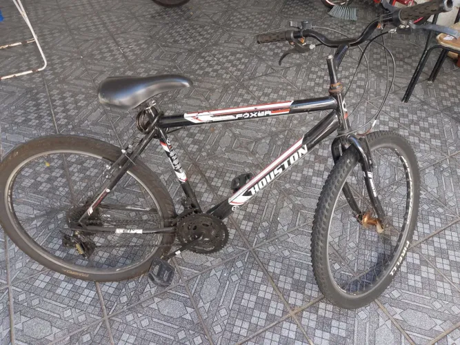 Bicicleta Houston aro 26 cubo para freio a disco