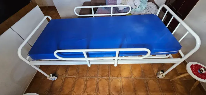 Cama hospitalar 