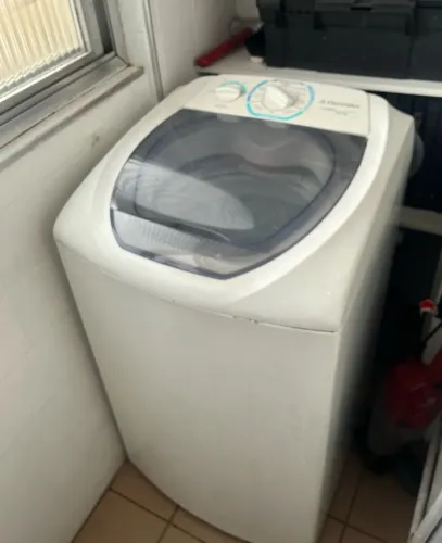 Máquina de lavar roupa Electrolux 6 kg